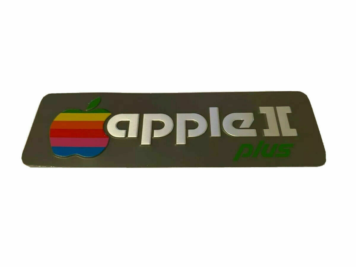 apple II plus top case emblem, apple II plus top label