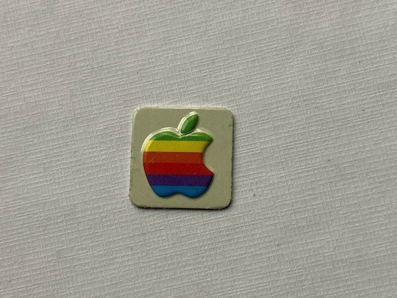 Apple macintosh Rainbow Logo emblem beige